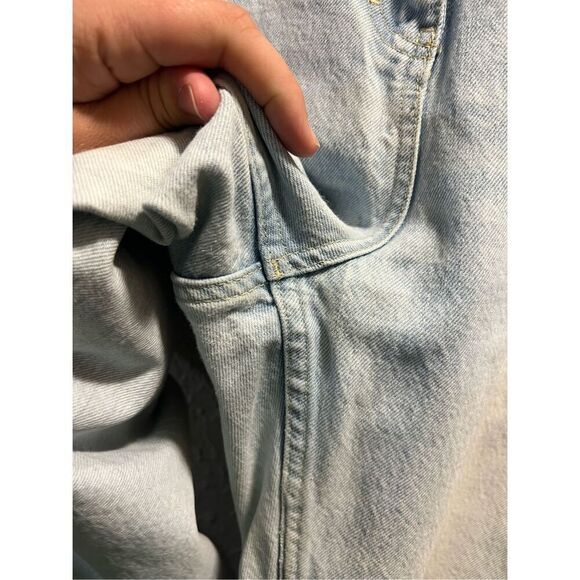 Mom High Rise Light Blue Jeans Ripped Knees Woman’s Size 18 Regular - Picture 7 of 11